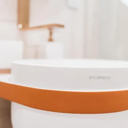 Superior Designer In Prime Location