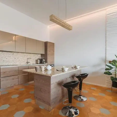 Superior Designer In Prime Location San Giuliano