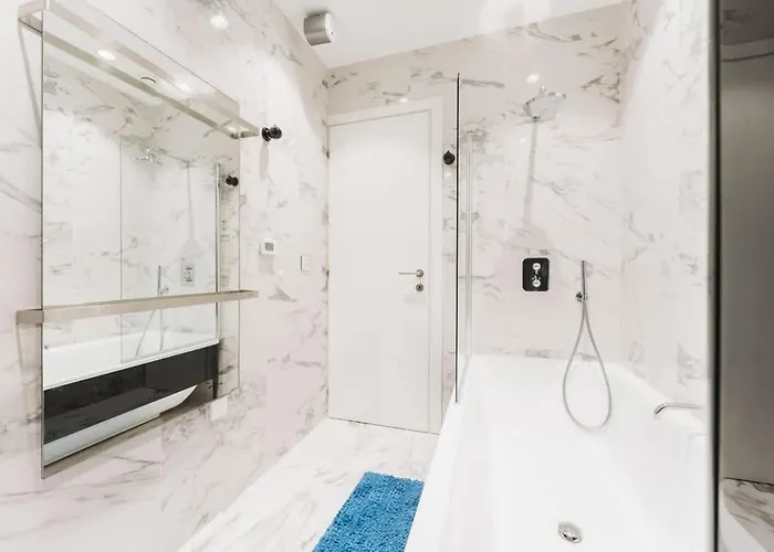 Superior Designer In Prime Location